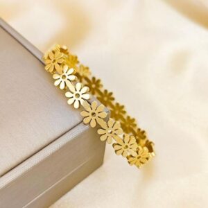 18k stainless steel flowery hand cuff